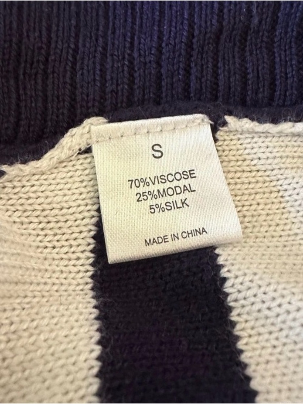 Cardigan - Picture 10 of 10